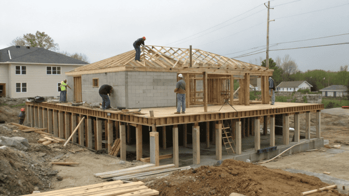 Расчет свайного фундамента для дома — методика и особенности